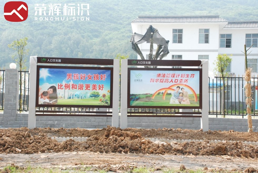 街角绿地怎么设计才有人停留？功能、边界与植物的三个层次